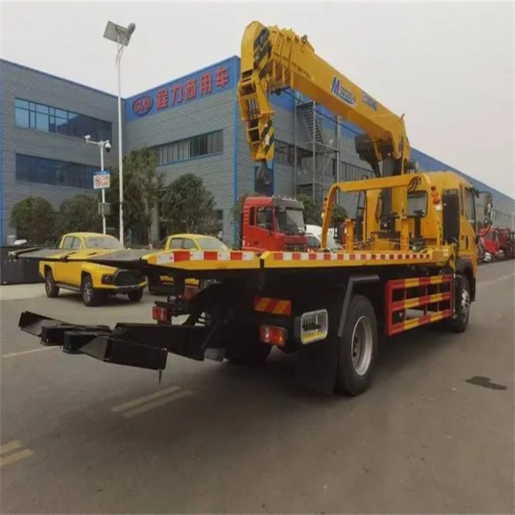 龙湾镇附近小随车吊出租电话，轻松解决搬运烦恼